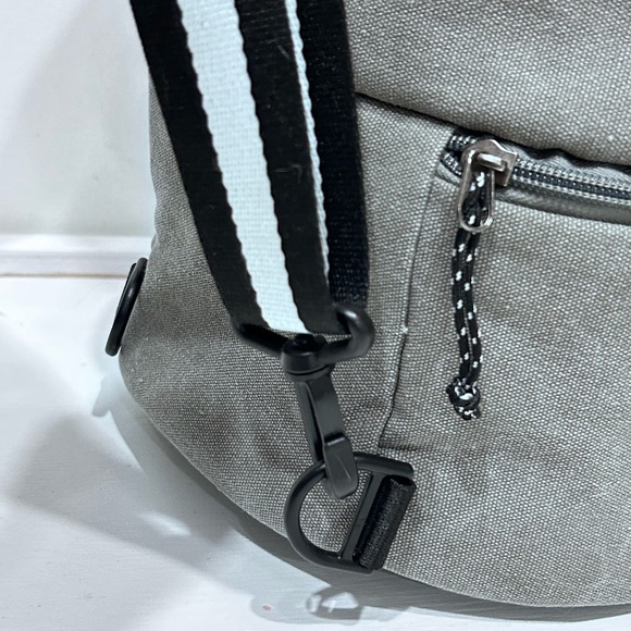 Travelon Gray Unisex Cotton Canvas Coastal Cinch Bag & Insulated Cooler Backpack - Picture 11 of 16